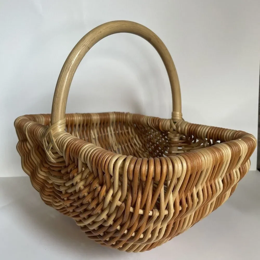 Vtg Buttocks Woven Basket Harvest‎ Egg Gathering Country Farmhouse Primitive